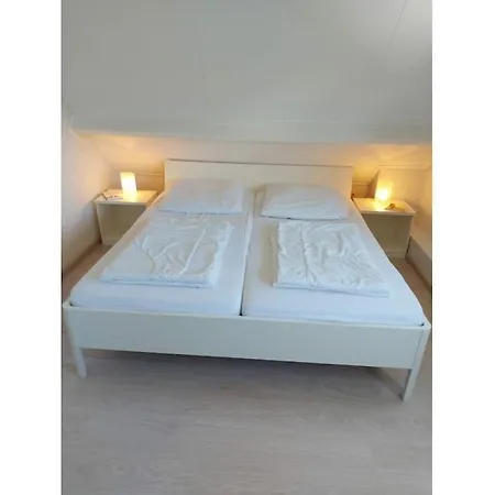 Huijsmansverhuur Type Premium De Luxe Grevelingen 13 بيت للعطل