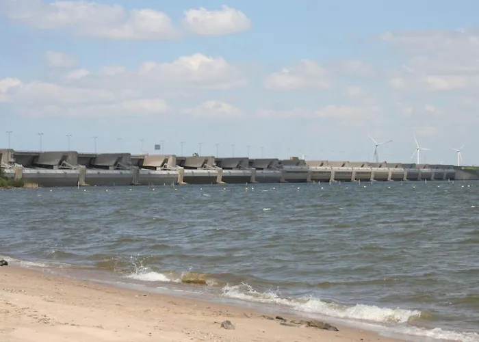 Huijsmansverhuur Type Premium De Luxe Grevelingen 13 *